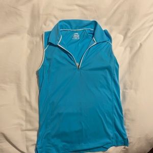 Sleeveless golf shirt